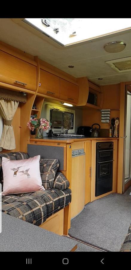 Self Contained Holiday Home Caravan Corsham Ngoại thất bức ảnh