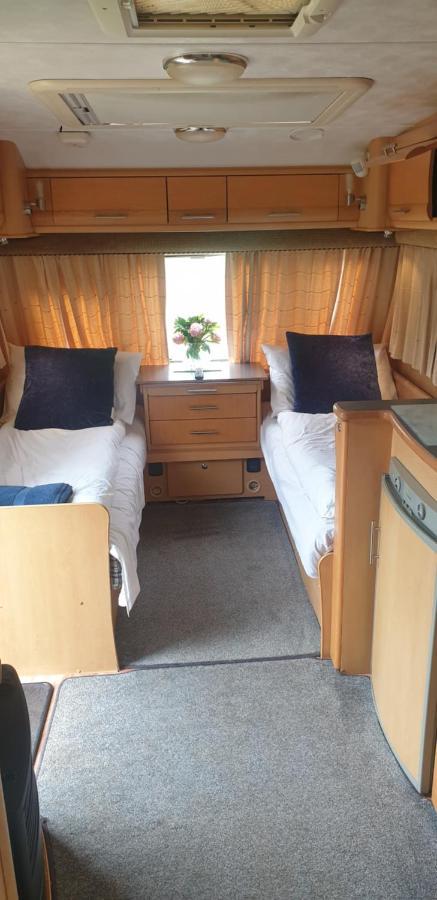 Self Contained Holiday Home Caravan Corsham Ngoại thất bức ảnh
