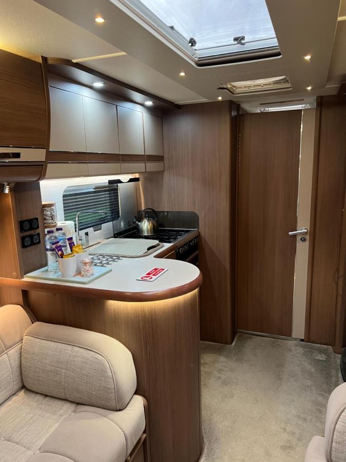 Self Contained Holiday Home Caravan Corsham Ngoại thất bức ảnh